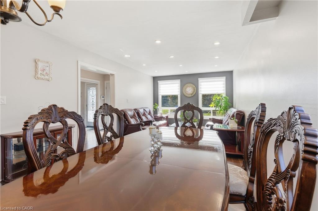 367 Hemlock Avenue Property Photo 12