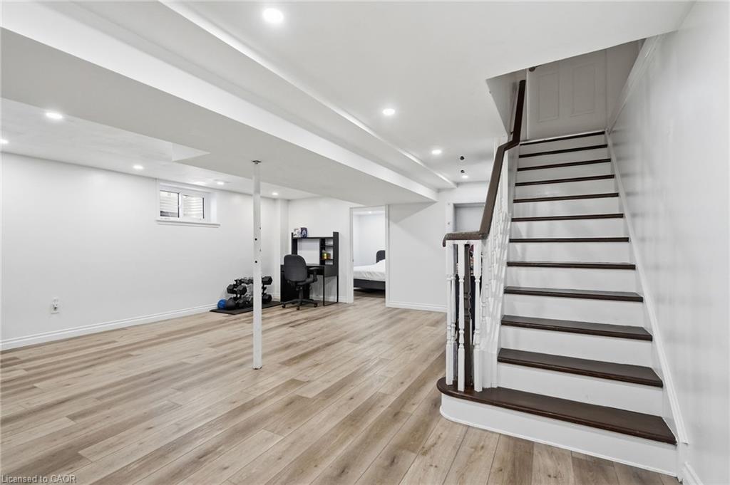 367 Hemlock Avenue Property Photo 31