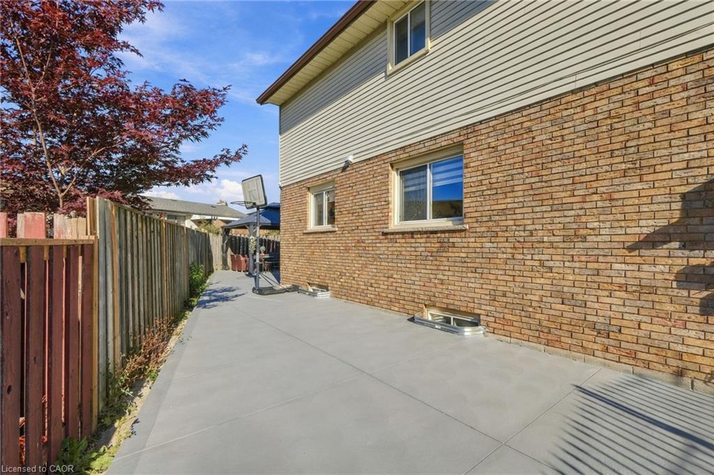 367 Hemlock Avenue Property Photo 38