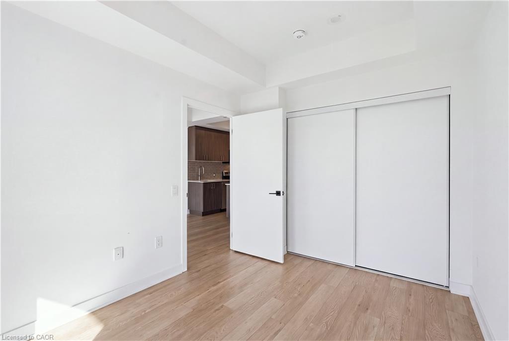 302-2782 Barton Street E Property Photo 18