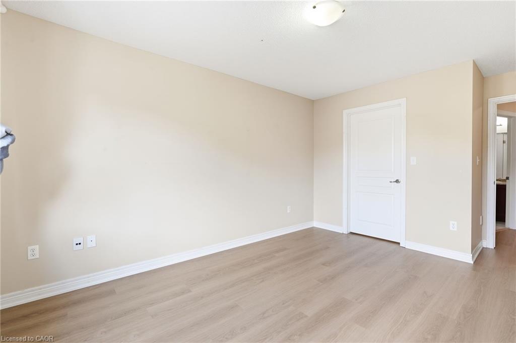 10-362 Plains Road E Property Photo 22