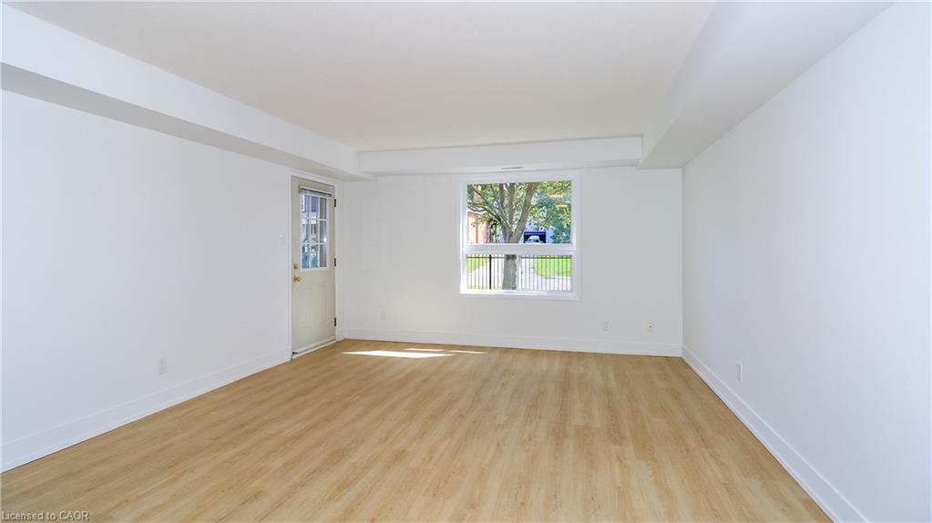 2-94 Sanford Street Property Photo 14