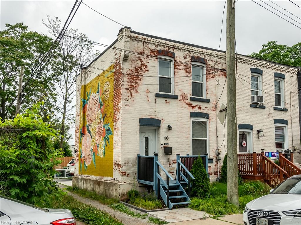 10 Douglas Avenue Property Photo 1