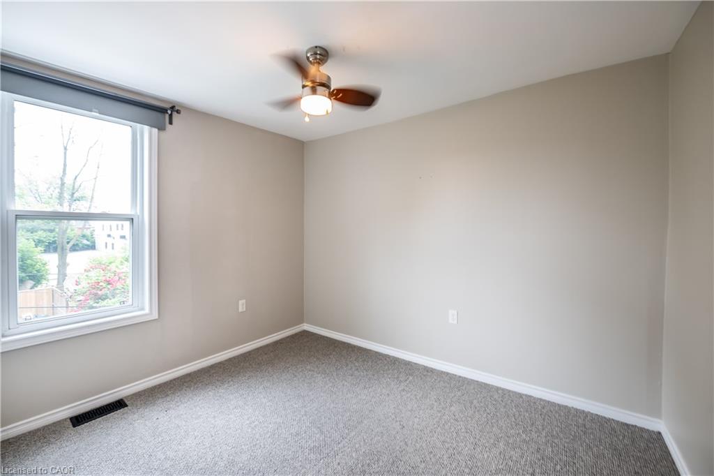 10 Douglas Avenue Property Photo 15