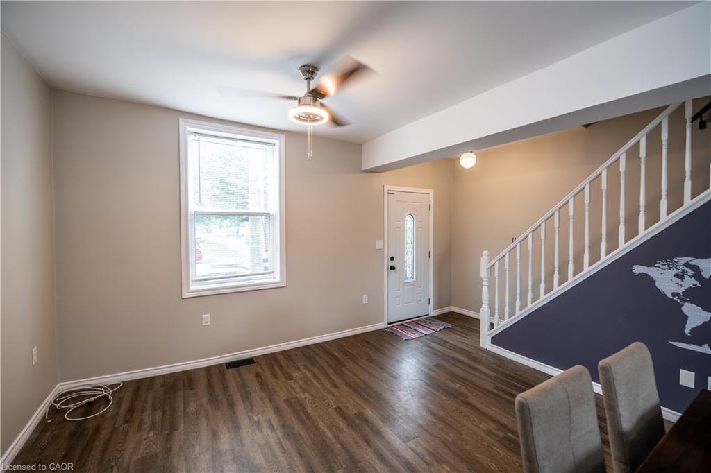 10 Douglas Avenue Property Photo 19
