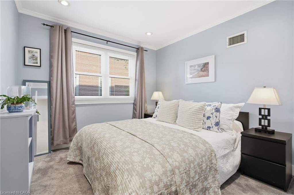 313 North Shore Boulevard W Property Photo 16
