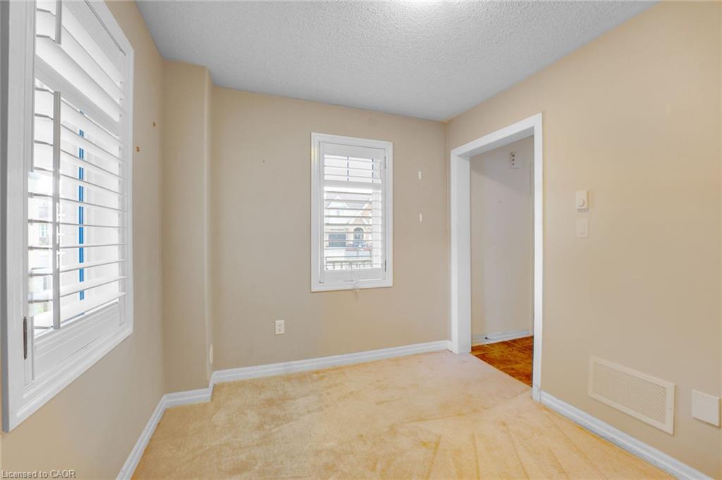 890 Fowles Court Property Photo 10