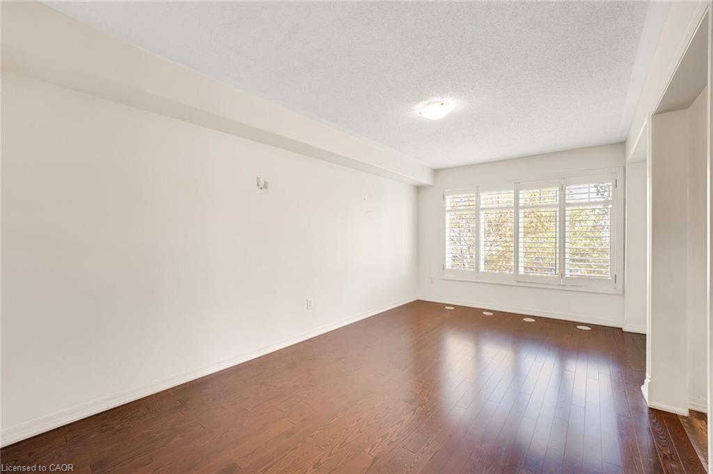 890 Fowles Court Property Photo 16