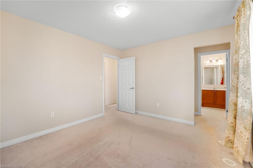 890 Fowles Court Property Photo 27