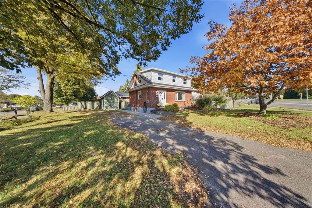 490 Speedvale Avenue E Property Photo 4