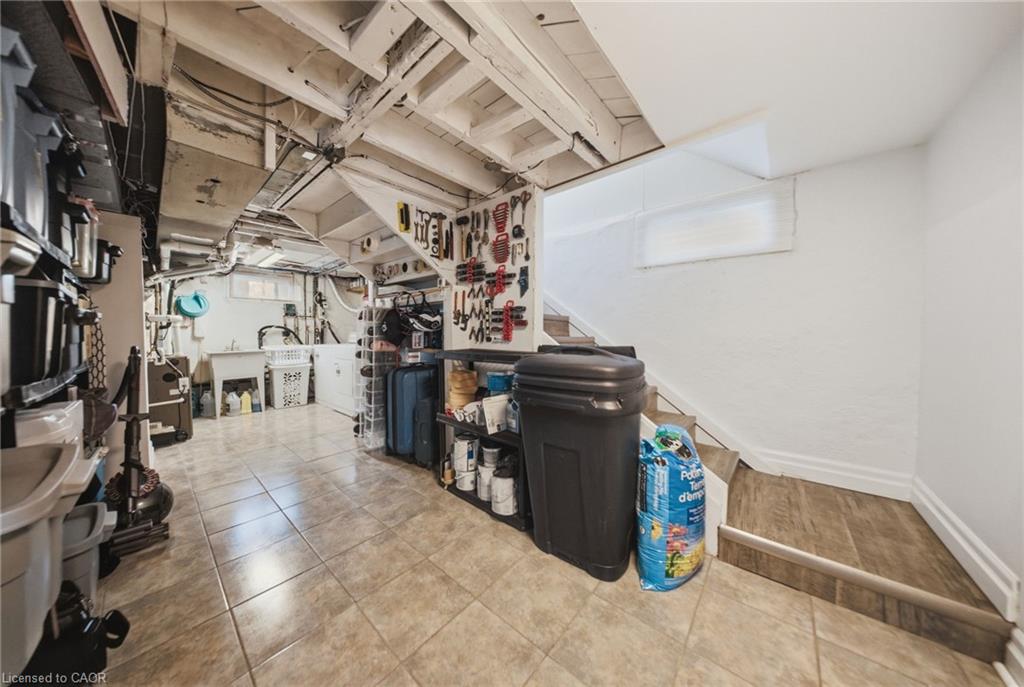 490 Speedvale Avenue E Property Photo 31