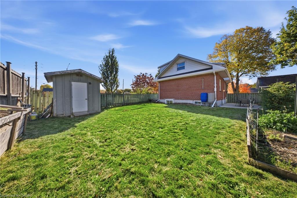 490 Speedvale Avenue E Property Photo 42