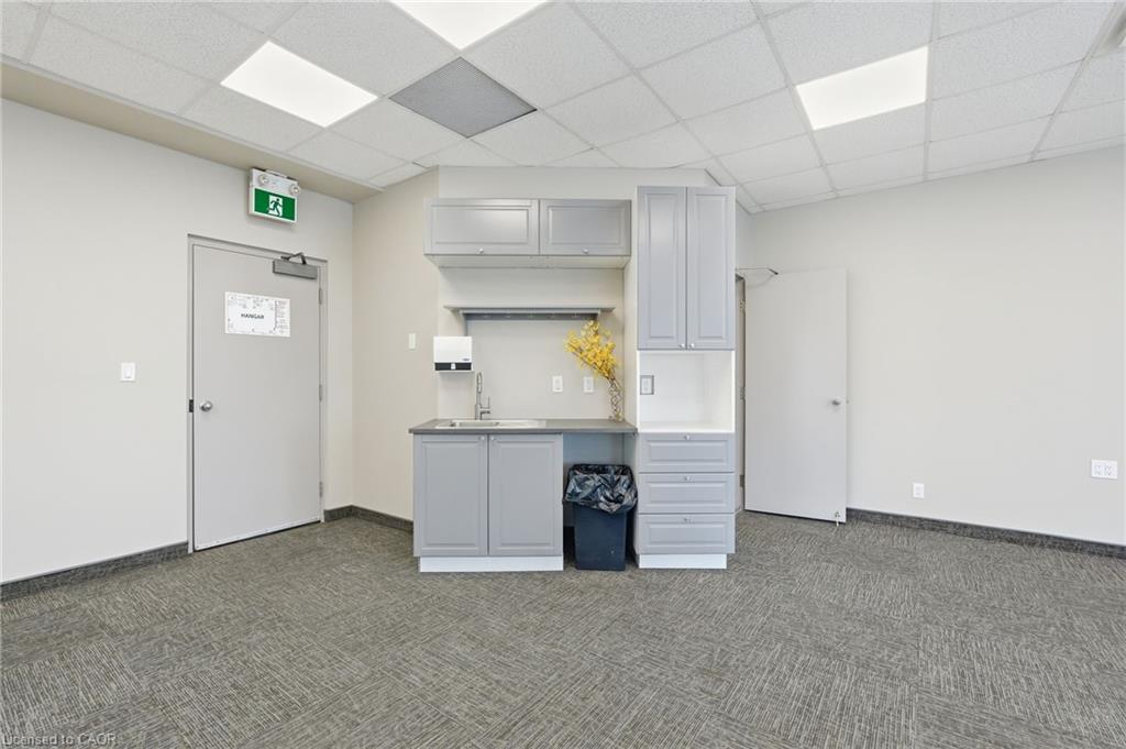 520-9300 Airport Road Property Photo 11