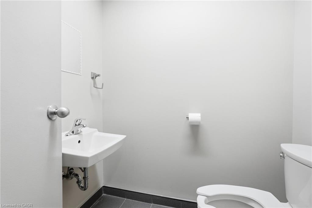 520-9300 Airport Road Property Photo 13