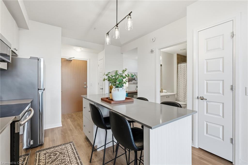 424-1105 Leger Way Property Photo 11