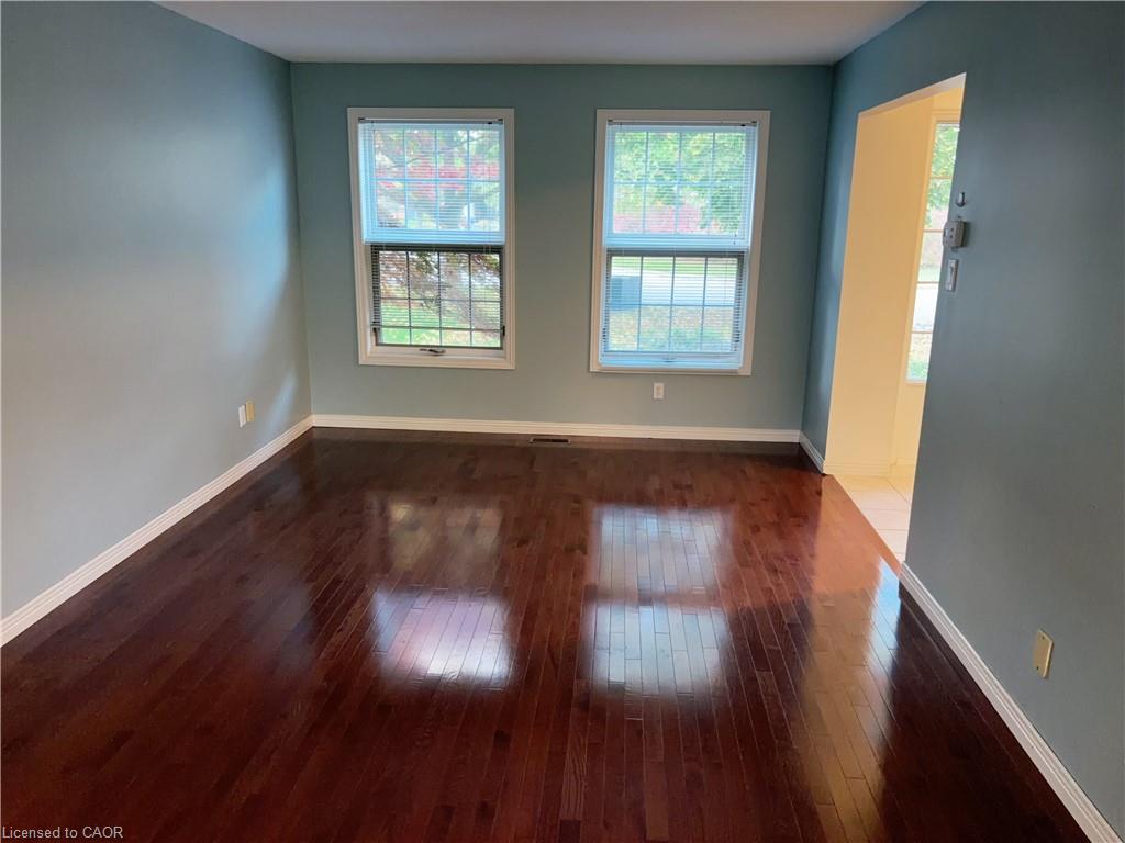535 Cairncroft Place Property Photo 3