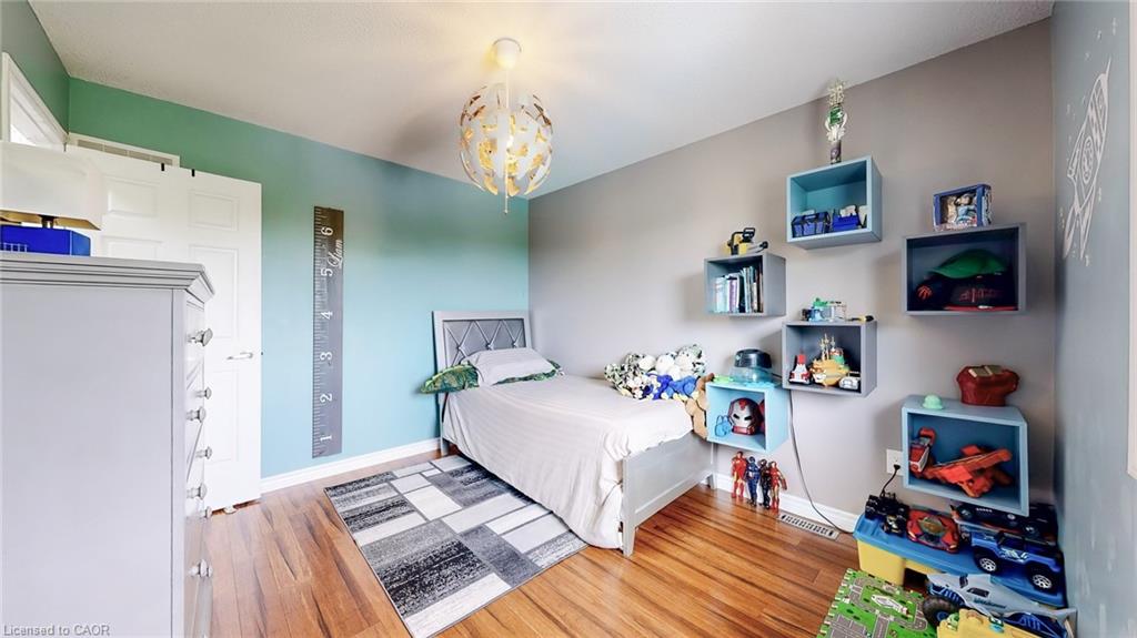 9 Oldfield Court Property Photo 38