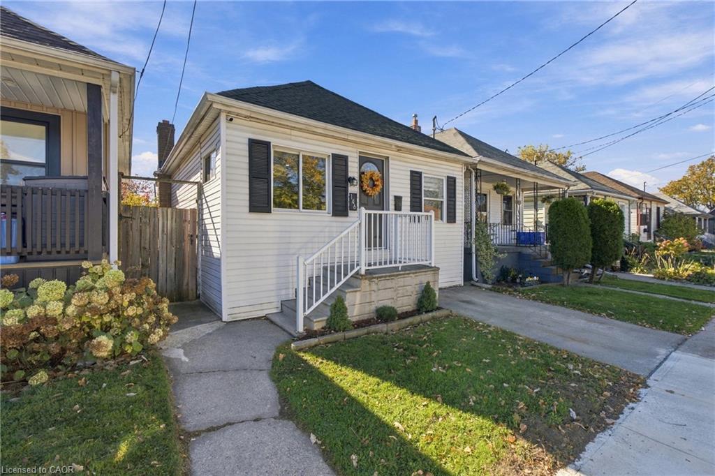 146 Hope Avenue Property Photo 3