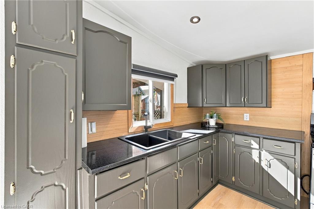 146 Hope Avenue Property Photo 17