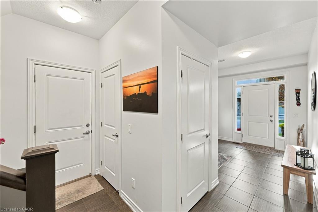 4 Waterview Drive Property Photo 8