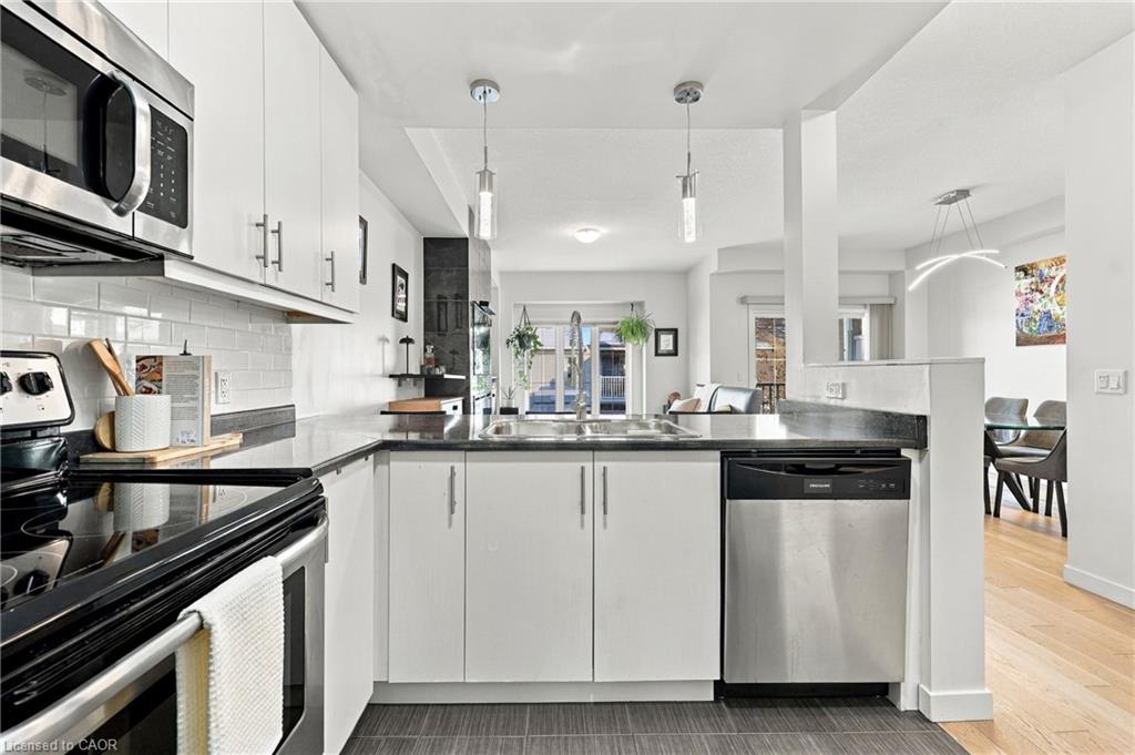4 Waterview Drive Property Photo 13
