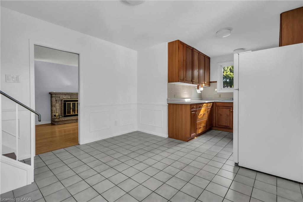 27 Toulon Crescent Property Photo 19