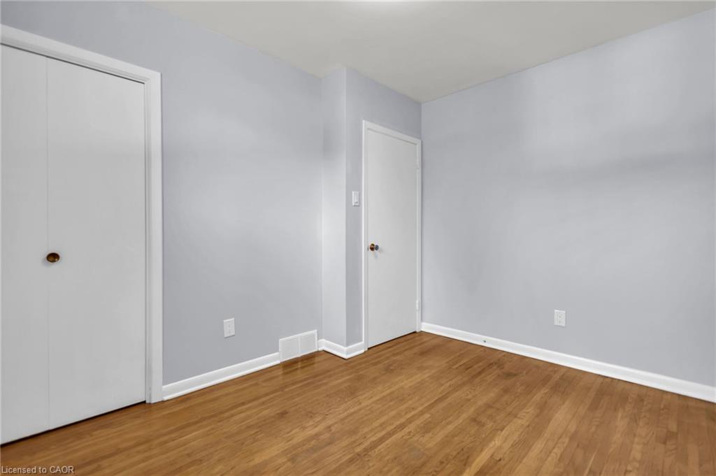 27 Toulon Crescent Property Photo 39