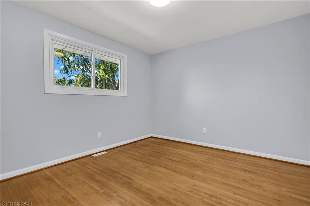27 Toulon Crescent Property Photo 40