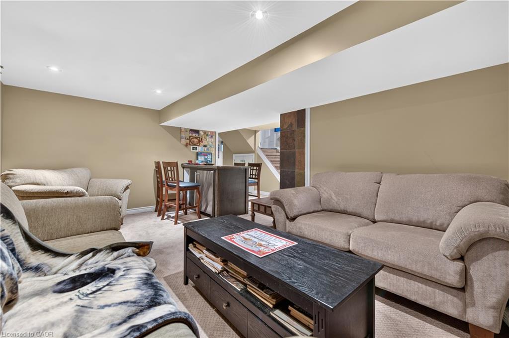 304 East 19th Street Property Photo 33