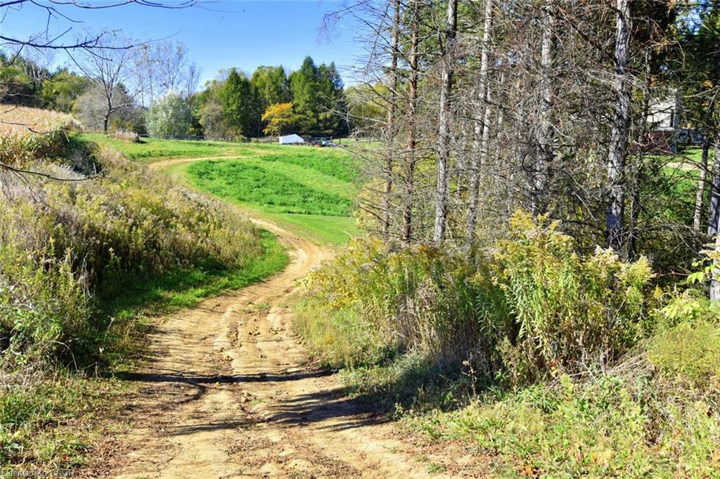 2142 Powerline Road Property Photo 43