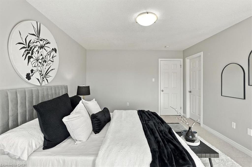 M1-70 Willowrun Drive Property Photo 17