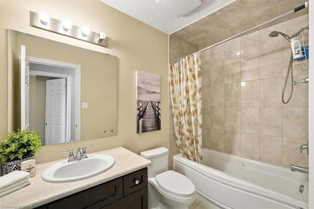 M1-70 Willowrun Drive Property Photo 23
