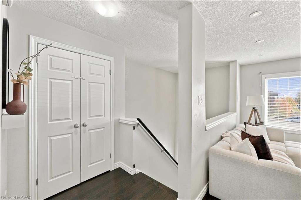 M1-70 Willowrun Drive Property Photo 27