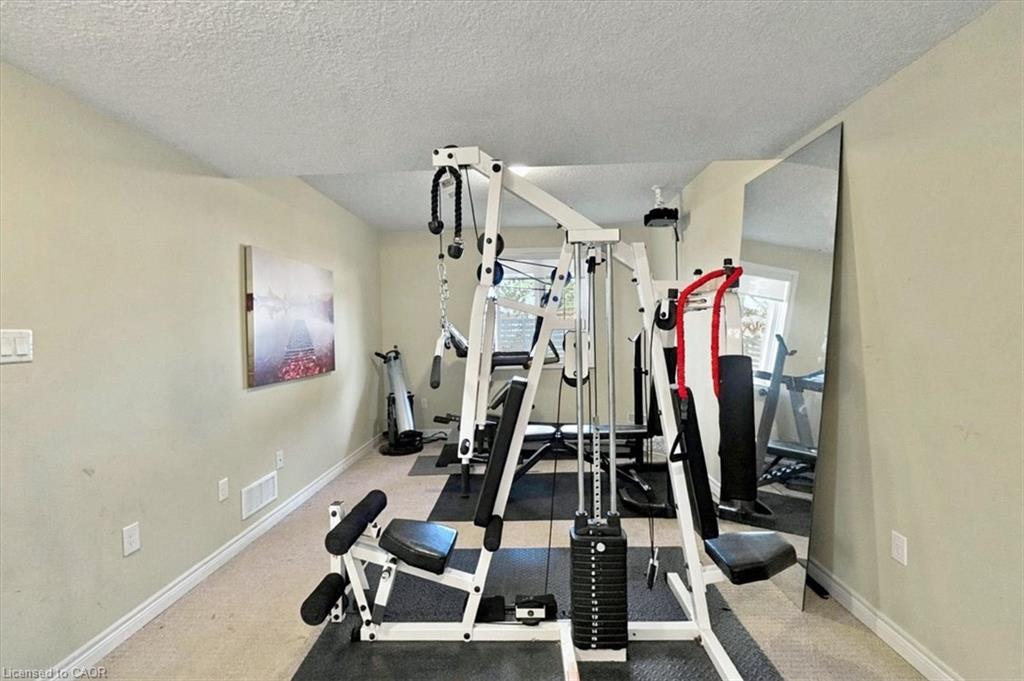 M1-70 Willowrun Drive Property Photo 31