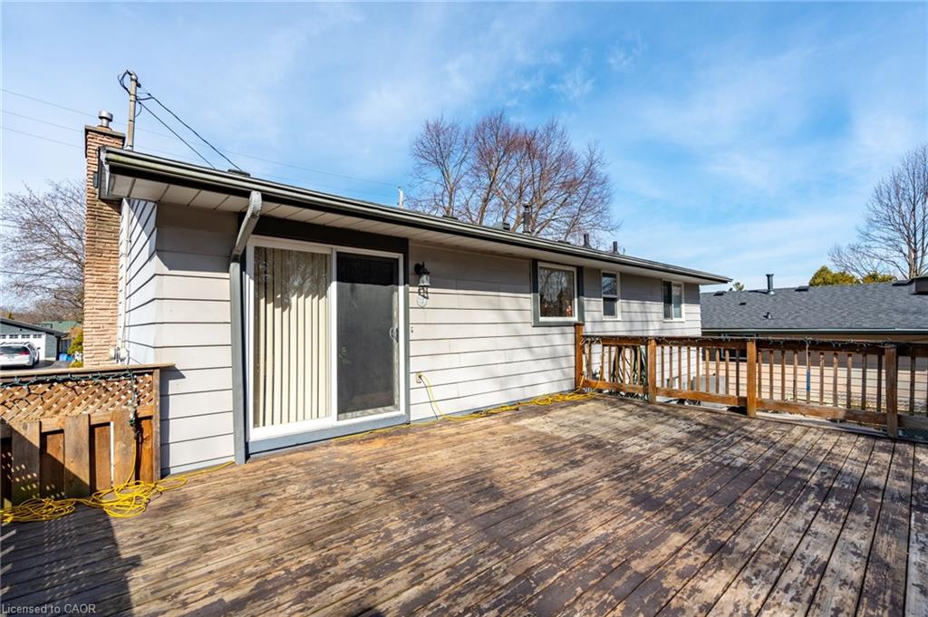 75 Hanover Place Property Photo 43