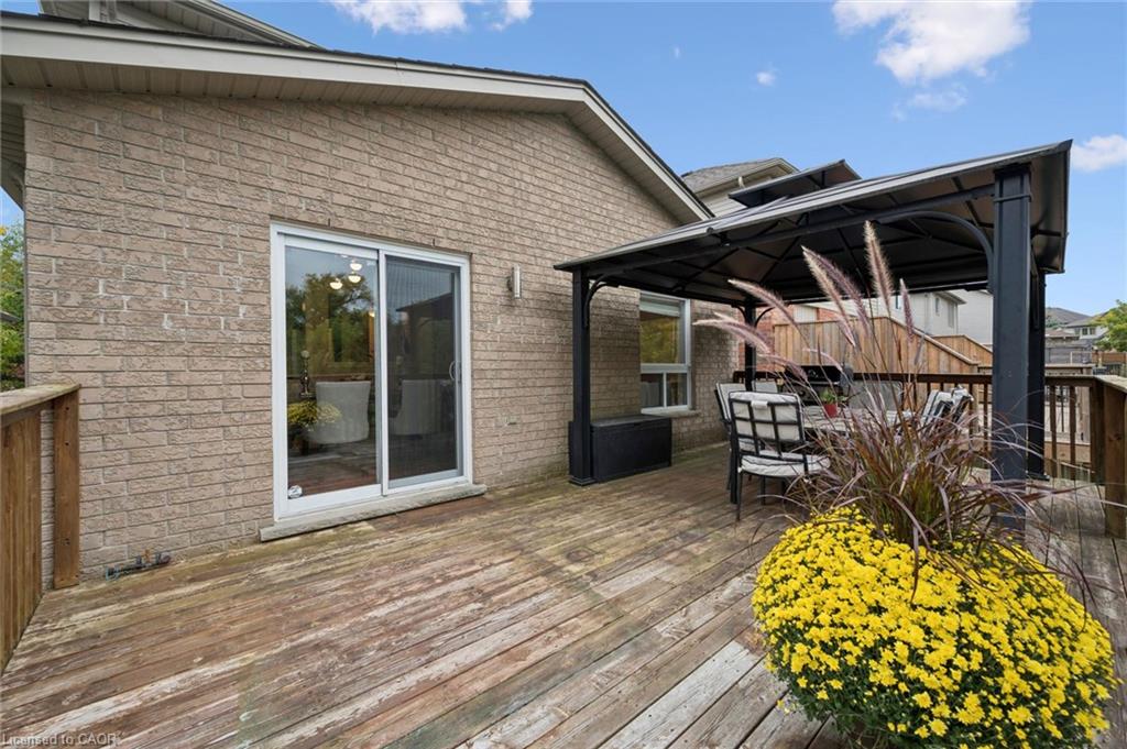 3-90 Alderson Drive Property Photo 30