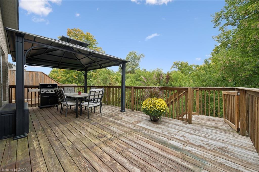 3-90 Alderson Drive Property Photo 31