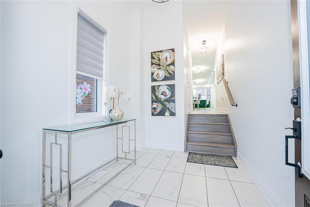 42 Prince Philip Boulevard Property Photo 5