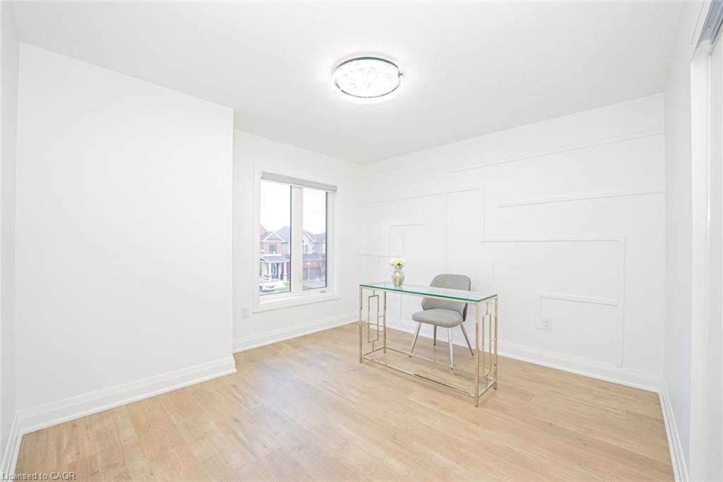 42 Prince Philip Boulevard Property Photo 32