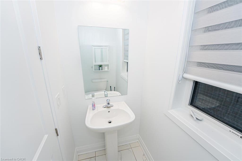 42 Prince Philip Boulevard Property Photo 43