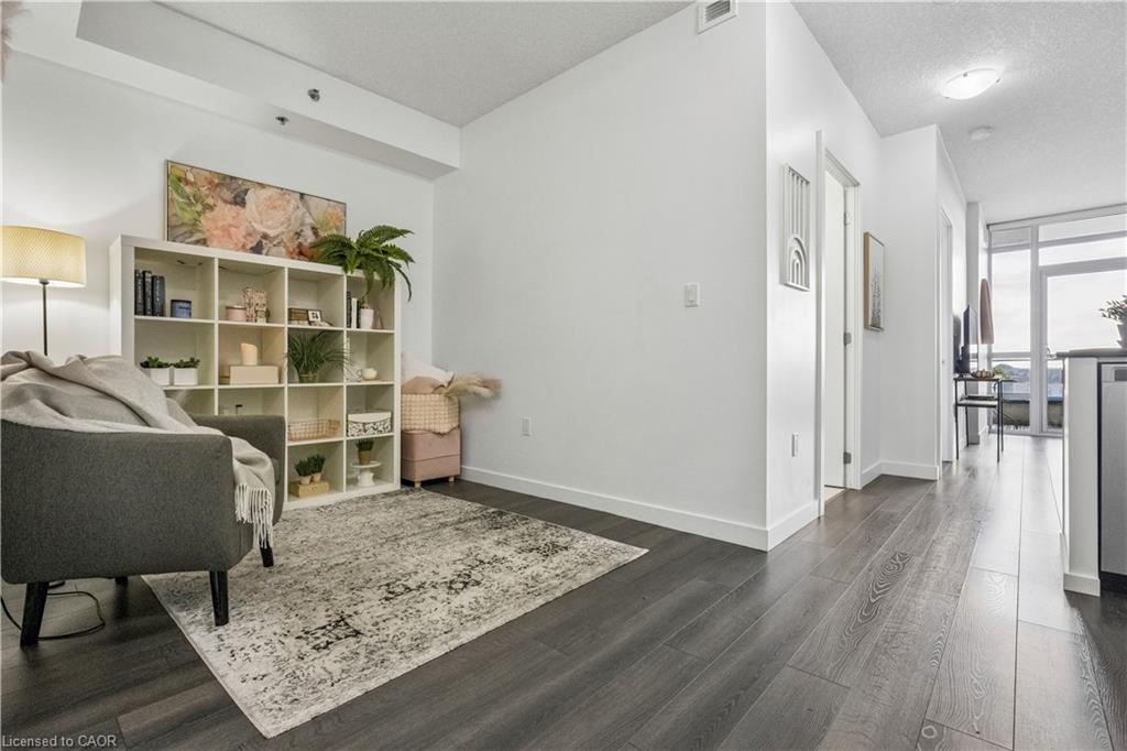 505-150 Water Street N Property Photo 6