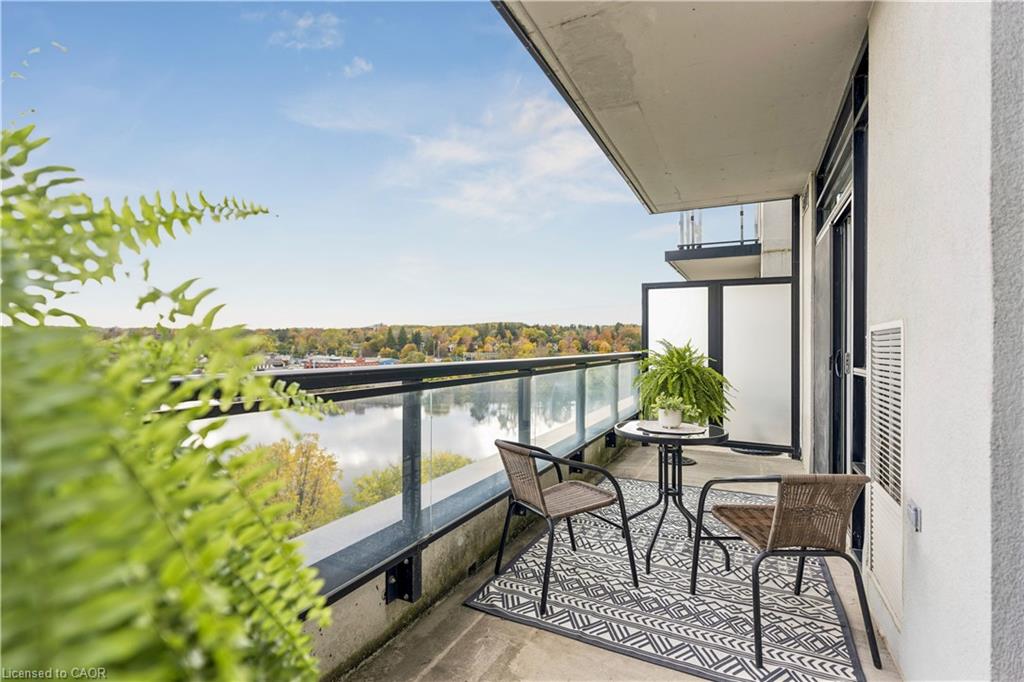 505-150 Water Street N Property Photo 22