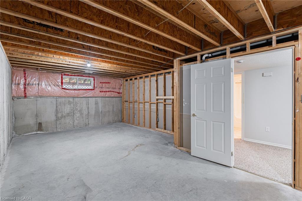 5-53 Beverly Street E Property Photo 25
