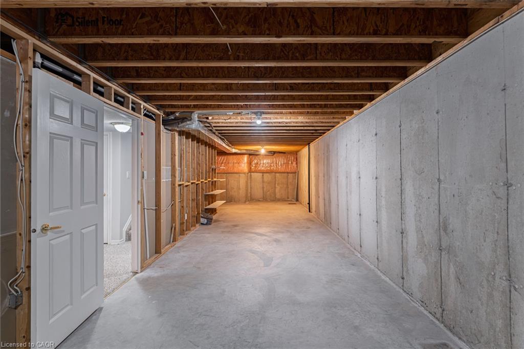5-53 Beverly Street E Property Photo 26