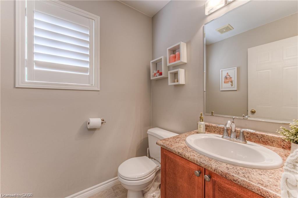 308 Colton Circle Property Photo 4
