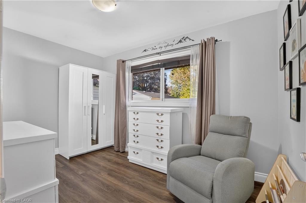 8 Fifth Avenue Property Photo 20
