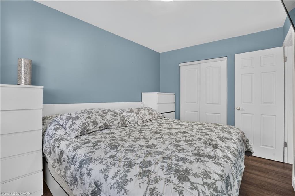 8 Fifth Avenue Property Photo 21