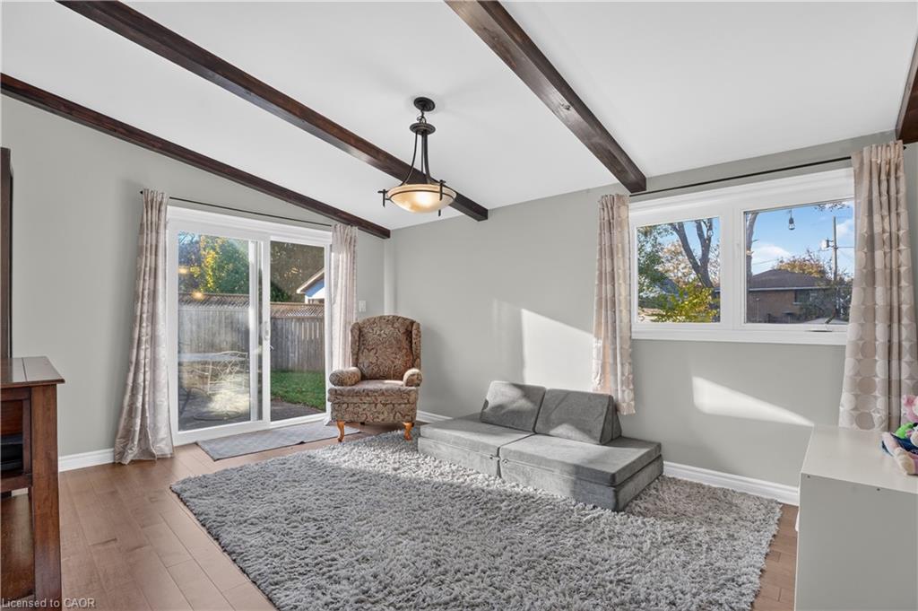 8 Fifth Avenue Property Photo 25