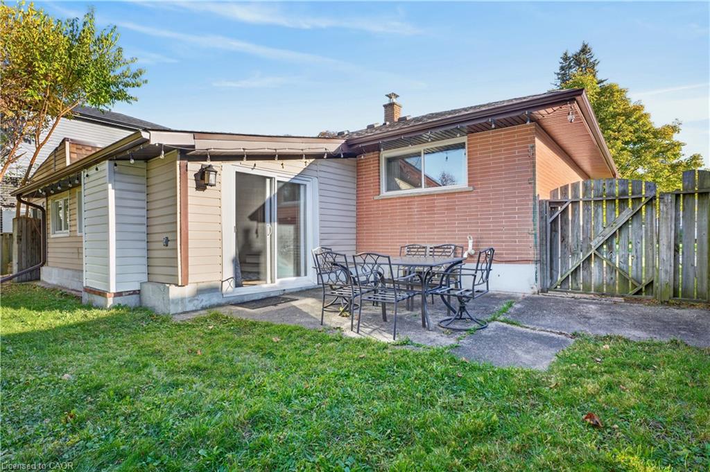 8 Fifth Avenue Property Photo 41