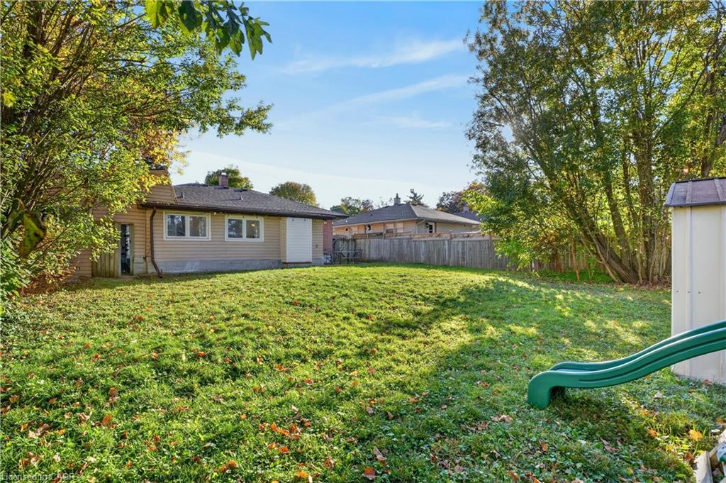 8 Fifth Avenue Property Photo 44